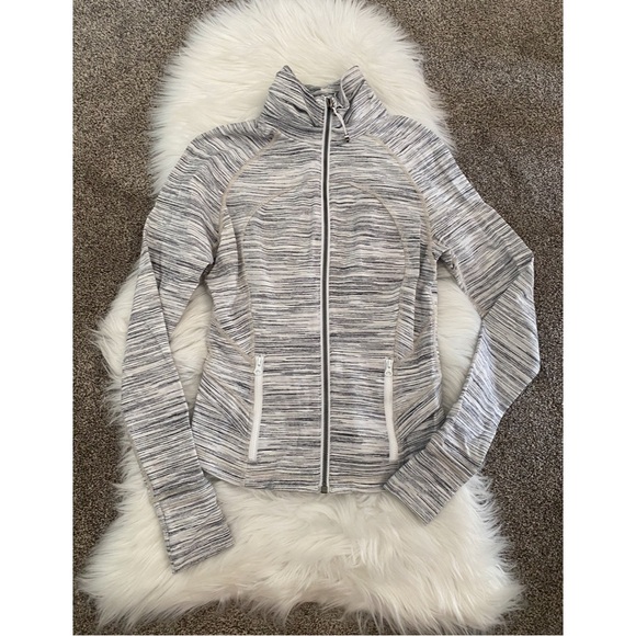 Lululemon Hustle In Your Bustle Define Peplum Jacket - Picture 11 of 15